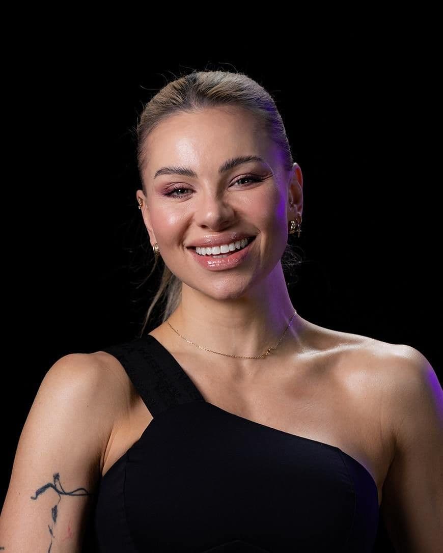 Lenka H.
